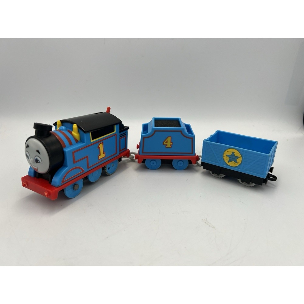 Thomas & Percy Track Master Motorized Action Engine with cars & track WORKS! - Picture 8 of 9